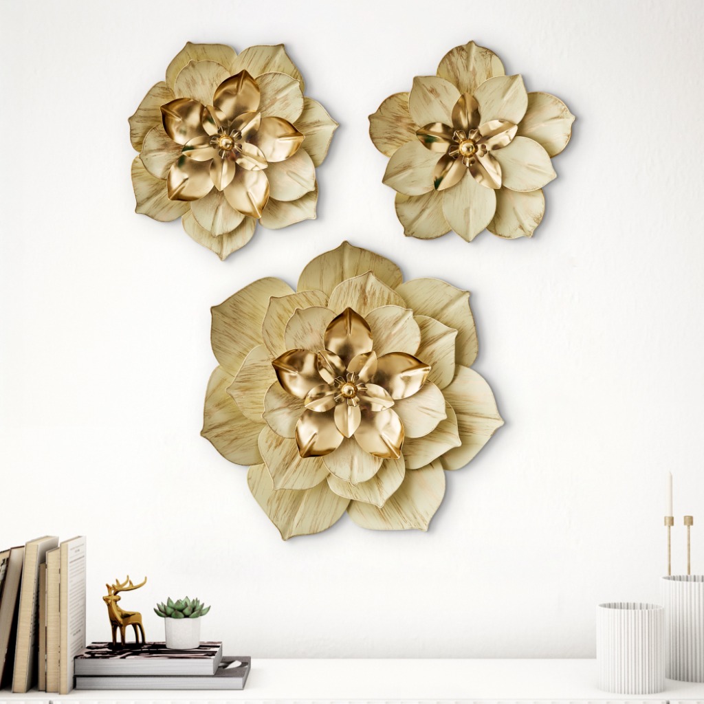 Dynamic Decor Perspective